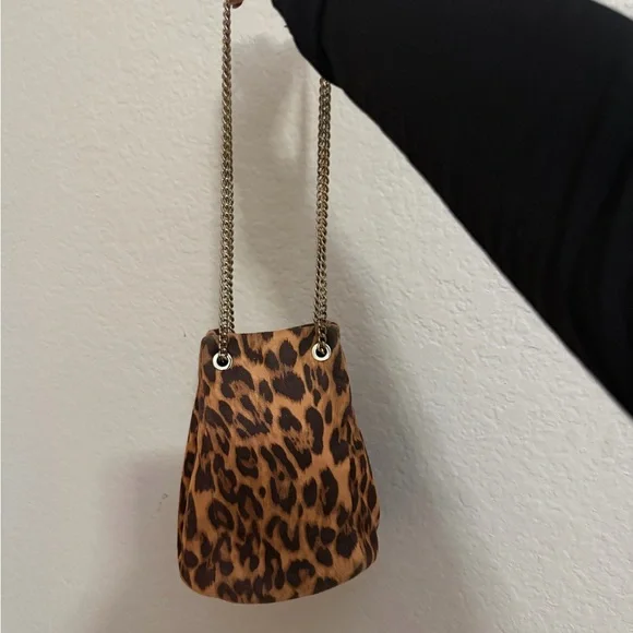 Express Animal Print Shoulder Bag with Gold Chain - Picture 2 of 4